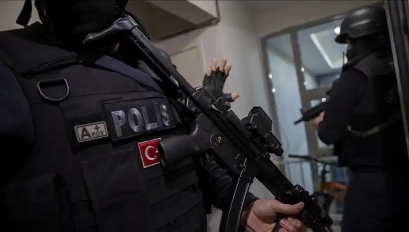Türkiye Genelinde Uyuşturucu Operasyonları: 516 Tutuklama Gerçekleşti