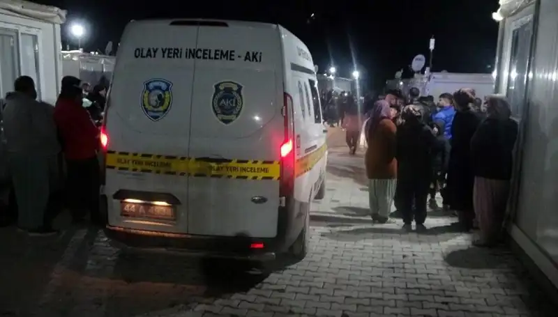 Husumetlilerin Silahlı Kavgasında Kanlı Sahneler: Yaşananlar Şoke Etti