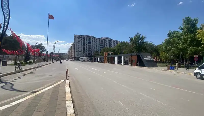Elazığ'da Sokaklar Boş Kalınca Şehir Hayatında Neler Değişti?