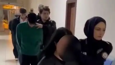 Silahla Telefon Gaspı Yapan 5 Şüpheli, Güvenlik Güçleri Tarafından Ele Geçirildi