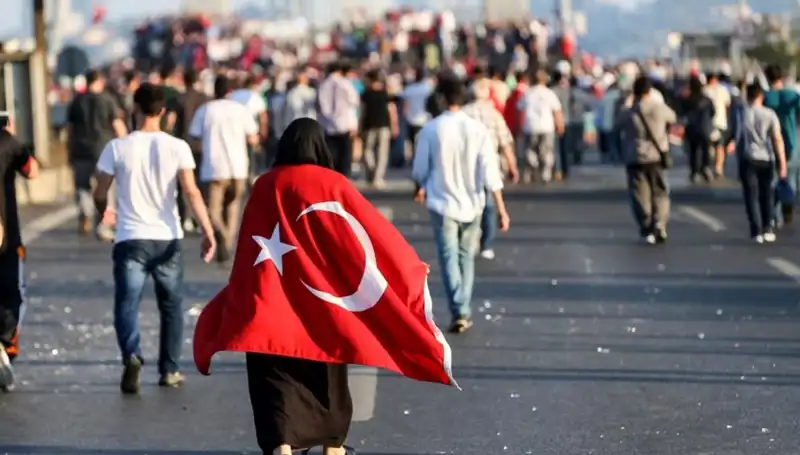 Kabineden 15 Temmuz’a Dair Çarpıcı Mesajlar ve Değerlendirmeler