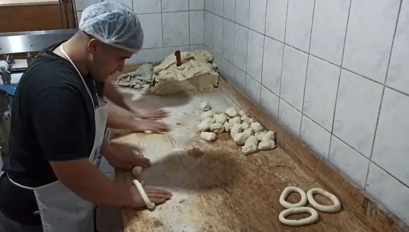 113 Yıldır Taş Fırın Geleneği Yaşatılıyor: Odun Ateşinde Eşsiz Lezzetler