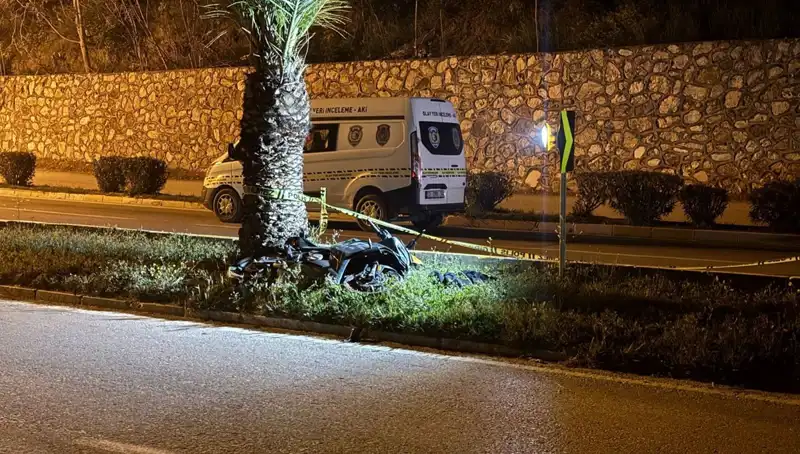 Genç Tıp Öğrencisinin Hayatını Kaybettiği Motosiklet Kazası Üzüntü Yarattı