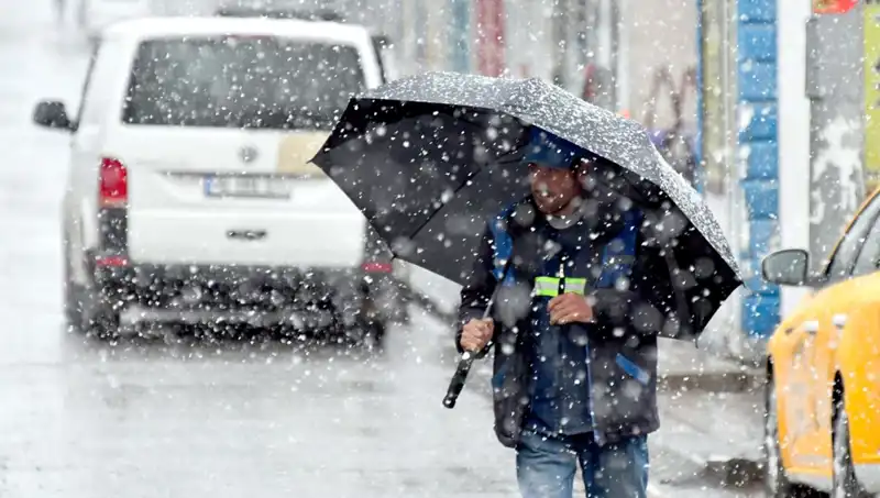 Nisan Ayında Gelen Beklenmedik Kar Sürprizi Herkesi Şaşırttı