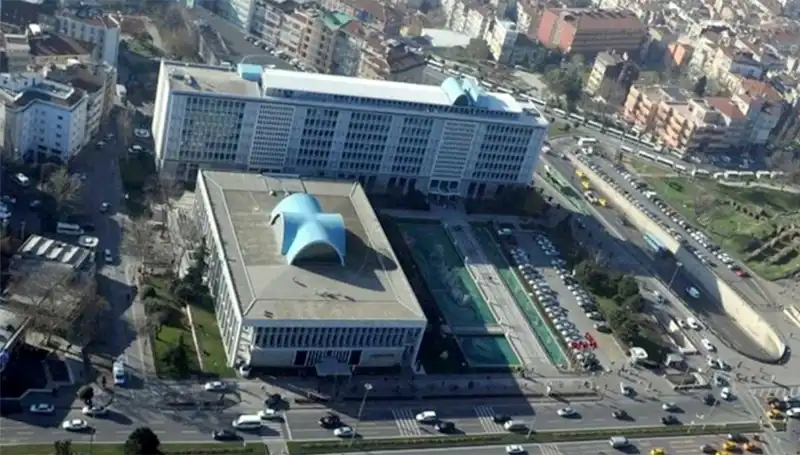 İstanbul Büyükşehir Belediyesi’nde WhatsApp Grubuna Dair Şok Gelişmeler