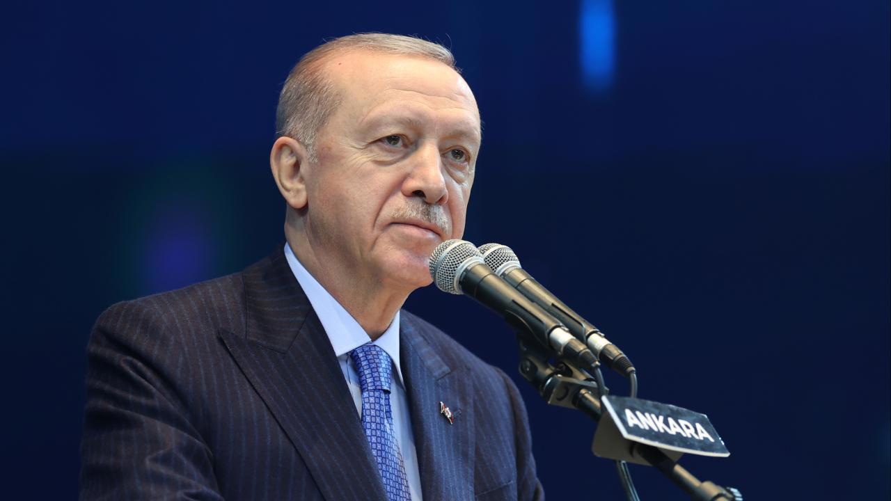 Cumhurbaşkanı Erdoğan: Demokrasiden Sapmıyoruz