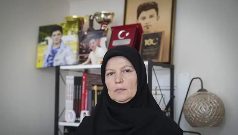 15 Temmuz'un 16 Yaşındaki Şehidi Mahir Ayabak ve Annesinin Bitmeyen Acısı