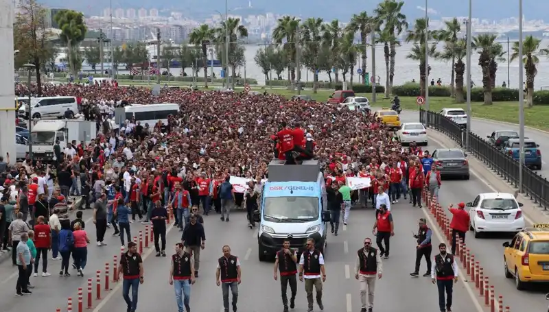 İzmir'de Grev Direnişi: 4. Günde Gelişmeler ve Beklentiler