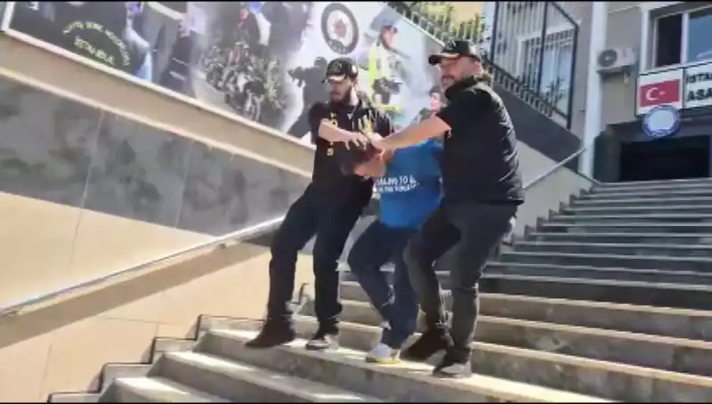 Ümraniye’de Gece Yarısı Gasp! Film Gibi Takiple Şok Olacak İdrak